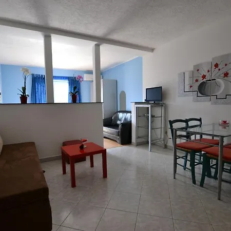 Appartement Apartment In Pula 16 *