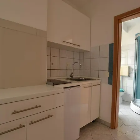 Apartment In Pula 16 * Vintijan